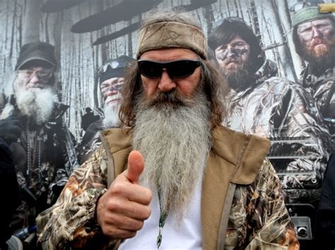phil robertson net worth 2020.